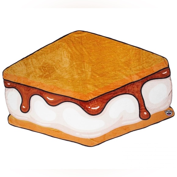 BigMouth Inc. S’mores Blanket - 5 foot Super Soft Fuzzy Throw Blanket - Picture 2 of 8